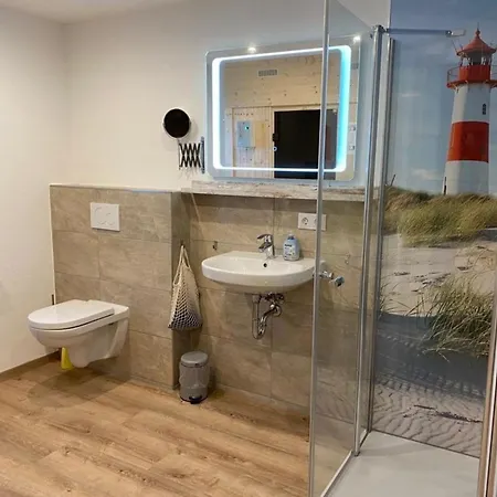Leuchtturm Buesum, Exklusiv, Sauna Апартаменты Бюзум
